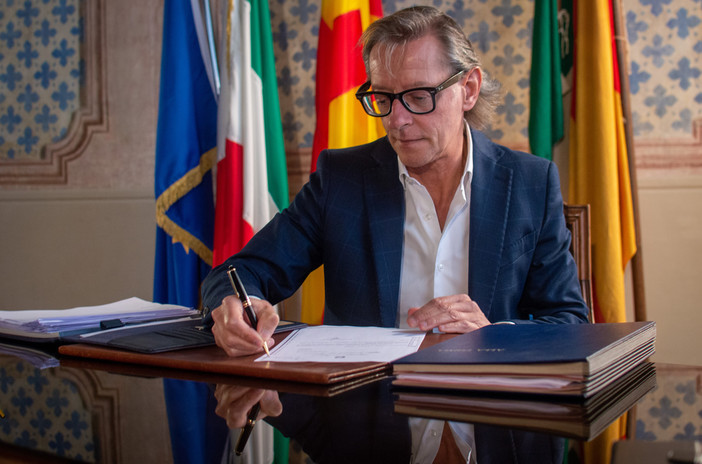 Vigili del fuoco, carenza di personale nel distaccamento di Albenga. Il sindaco Tomatis: &quot;Necessario più organico. No a battaglie territoriali&quot;