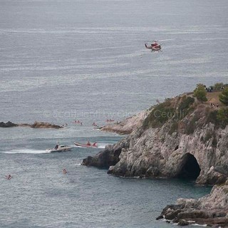 Diciottenne muore nel mare di Bergeggi a Ferragosto, il Pm dispone l'autopsia Diciottenne muore nel mare di Bergeggi a Ferragosto, il Pm dispone l'autopsia