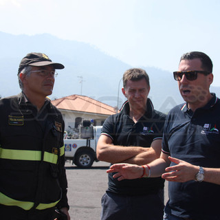 L'assessore Giampedrone sul luogo dell'incendio che ha devastato il retroterra albenganese a inizio agosto 2022