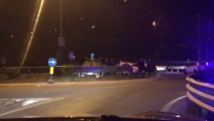 Ancora un incidente alla rotonda di Altare. Si apre il dibattito sulla sua pericolosità