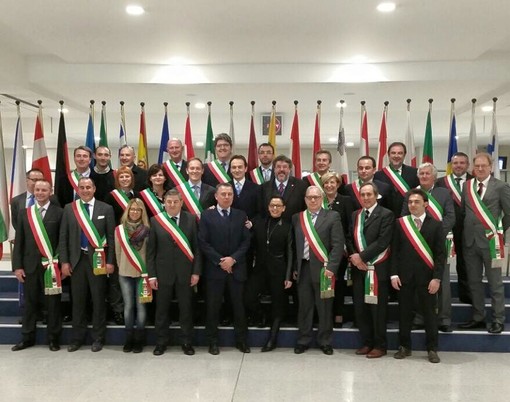 Sindaci savonesi in missione a Bruxelles, Cirio:"Più risorse dall'Europa per la bellissima Liguria"