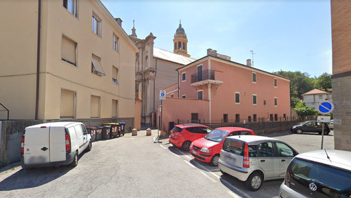 Immagine tratta da Google Maps Immagine tratta da Google Maps