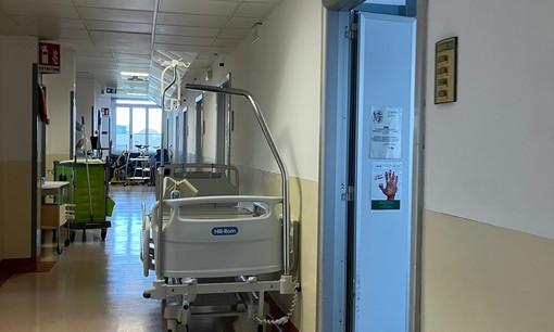 Santa Corona, riattivati altri 25 posti letto al secondo piano del Padiglione Chirurgico dopo l'incendio di settembre Santa Corona, riattivati altri 25 posti letto al secondo piano del Padiglione Chirurgico dopo l'incendio di settembre