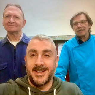 Pietra Ligure: vanno in pensione gli storici parrucchieri Gino &amp; Piero. Il saluto del sindaco tovese Oddo