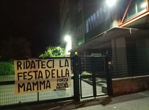Forza Nuova Savona si schiera contro "Genitore 1 e genitore 2"