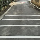Albissola, rimossi i dossi in via Salomoni: posizionata la nuova segnaletica Albissola, rimossi i dossi in via Salomoni: posizionata la nuova segnaletica
