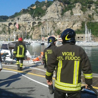 Razzo di segnalazione al largo di Albissola, ma era un falso allarme