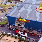 Savona, persona infortunata in un'abitazione di via Trilussa: intervento dei Vigili del Fuoco