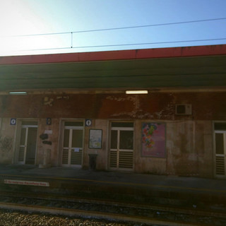 Stazione di Finale Ligure, RFI: "Abbiamo ripreso i lavori al tetto dopo l'ondata di maltempo, non si verificheranno più allagamenti" Stazione di Finale Ligure, RFI: "Abbiamo ripreso i lavori al tetto dopo l'ondata di maltempo, non si verificheranno più allagamenti"