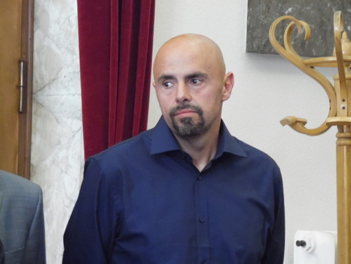 Savona, i Verdi attaccano l'assessore Scaramuzza: "Cosa fa? Dia le dimissioni" Savona, i Verdi attaccano l'assessore Scaramuzza: "Cosa fa? Dia le dimissioni"