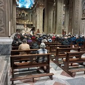 I fedeli savonesi si riuniscono in preghiera in Duomo per Papa Francesco e per la pace I fedeli savonesi si riuniscono in preghiera in Duomo per Papa Francesco e per la pace