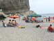 La spiaggia libera di Capo San Donato, tra le più frequentate nel finalese La spiaggia libera di Capo San Donato, tra le più frequentate nel finalese