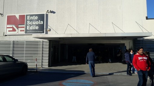 Incontro serrato de Il Faggio alla Scuola Edile: sempre alta la preoccupazione Incontro serrato de Il Faggio alla Scuola Edile: sempre alta la preoccupazione