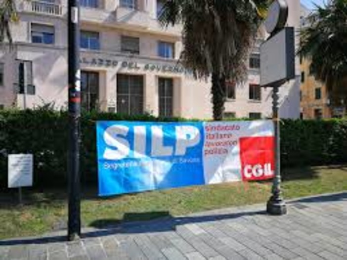 Finanziaria, anche i lavoratori di Silp Cgil in sciopero il 16 dicembre: "Una manovra a risorse zero per la sicurezza" Finanziaria, anche i lavoratori di Silp Cgil in sciopero il 16 dicembre: "Una manovra a risorse zero per la sicurezza"