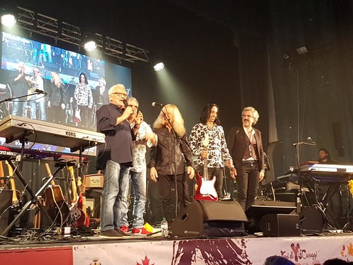 Bilancio di Capodanno ad Albenga: divertimento, buona musica e sicurezza, molte le famiglie con bambini che hanno deciso di passare il capodanno in piazza