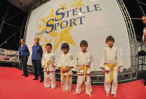 100 mila in festa con Stelle nello Sport. Il progetto che sostiene lo sport ligure chiude con l'ultima Asta benefica firmata Piccinini, Tapia e Frangilli