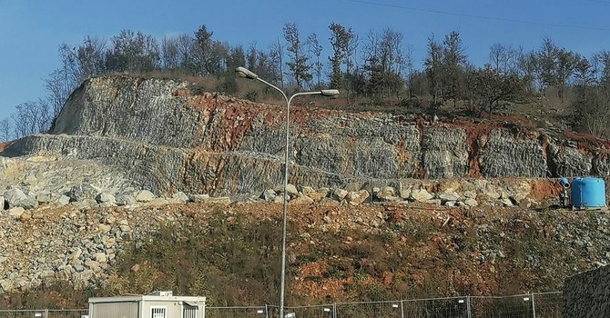 Cairo, sbancamento della collina ex Mazzucca: il Comune si affida a un legale per tutelarsi da possibili scenari futuri