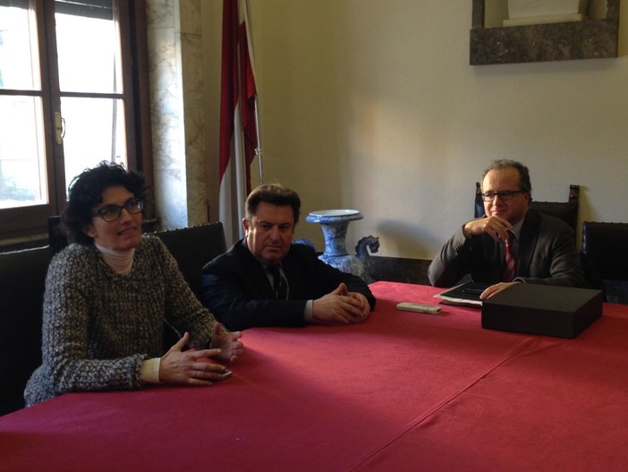 Obiettivo pulire la città, Comune di Savona e ATA: "Per i rifiuti sarà tolleranza zero" Obiettivo pulire la città, Comune di Savona e ATA: "Per i rifiuti sarà tolleranza zero"