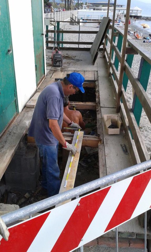 Albenga, parte il progetto sperimentale "spiagge libere": i Servizi sociali e i Bagni Marini saranno collaboratori con il demanio Albenga, parte il progetto sperimentale "spiagge libere": i Servizi sociali e i Bagni Marini saranno collaboratori con il demanio