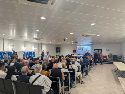 Savona, l’Avis spegne 92 candeline e premia i suoi donatori: ma è allarme per la carenza di sangue Savona, l’Avis spegne 92 candeline e premia i suoi donatori: ma è allarme per la carenza di sangue