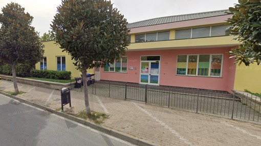 Furto nella scuola materna di Leca d’Albenga: rubati computer e una macchinetta del caffè
