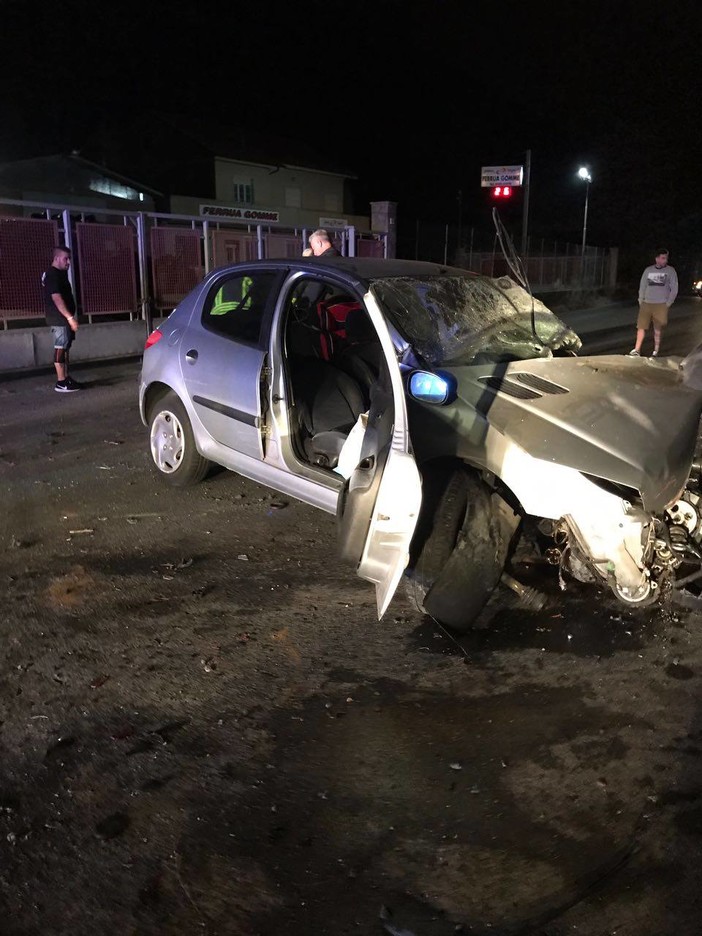 Incidente della notte a San Fedele, gravi le condizioni del 26enne Incidente della notte a San Fedele, gravi le condizioni del 26enne
