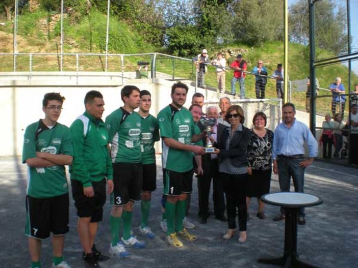 C'era anche la FIDAP Savona a  Vendone per l'intitolazione dello sferisterio (le foto)