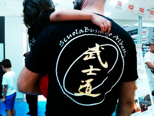 Dimostrazione di bushido ad Albenga (FOTO e VIDEO)