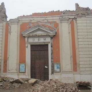Consegnati dalla delegazione del Comune di Savona i fondi in favore delle popolazioni terremotate dell'Emilia Consegnati dalla delegazione del Comune di Savona i fondi in favore delle popolazioni terremotate dell'Emilia