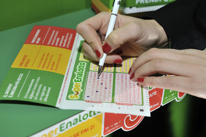SuperEnalotto, centrato un "5" da oltre 17mila euro ad Andora SuperEnalotto, centrato un "5" da oltre 17mila euro ad Andora