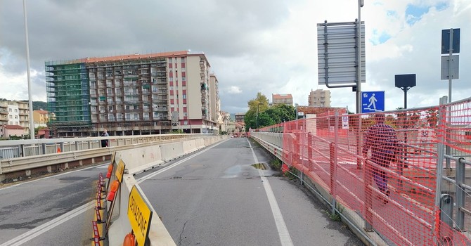 Savona, nuovi disagi per i lavori al ponte Quiliano: sarà chiusa anche la passerella lato mare