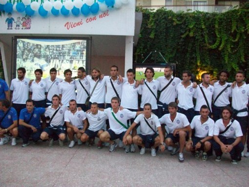 Calcio, il Savona in Piazza del Popolo per "Sabato in piazza"