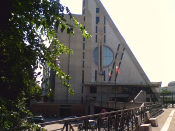 Albenga: violenza su una minorenne, marocchino dal gip