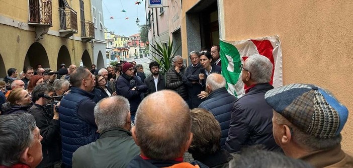 Inaugurazione sede circolo Pd a Carcare Inaugurazione sede circolo Pd a Carcare