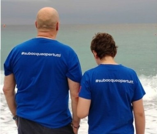 Immersioni subacquee per tutti e senza barriere, l’acqua come spazio di libertà Immersioni subacquee per tutti e senza barriere, l’acqua come spazio di libertà