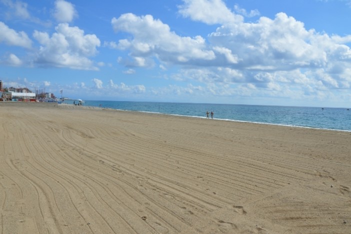 Rifiuti spiaggiati: i dati 'Beach Litter 2018' di Legambiente e gli eventi di 'Spiagge e Fondali puliti'