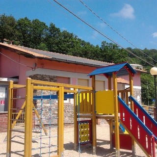 Scuola di Stella San Martino: prende corpo la proposta di riconversione in centro aggregativo e sede per la Croce Rossa