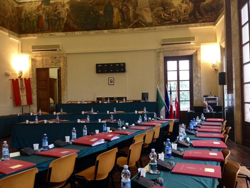 Savona, chi sarà il presidente del consiglio comunale? In pole Giusto e Perona