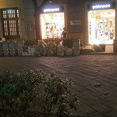 Raccolta differenziata al 70%, un cittadino replica a &quot;Patto per Savona&quot;: &quot;Hanno trasformato il centro storico in una discarica&quot;