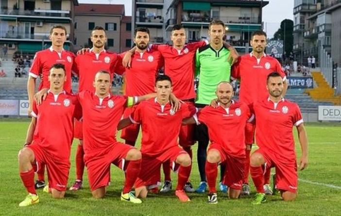 Calcio, 6 a 0 per la partitella interna che ha visto il Savona contro la Berretti Calcio, 6 a 0 per la partitella interna che ha visto il Savona contro la Berretti