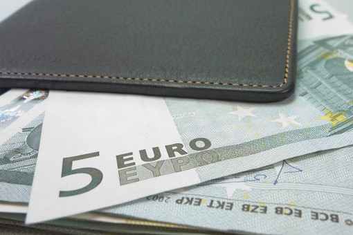 Pensioni, scatta l'adeguamento dal 1° gennaio: ecco gli aumenti in arrivo Pensioni, scatta l'adeguamento dal 1° gennaio: ecco gli aumenti in arrivo