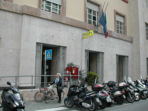 Editoria: Poste Italiane lancia la collana di racconti brevi "Lineagialla"