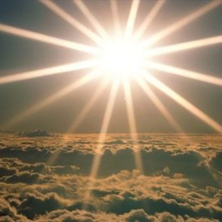 #Meteo: ancora stabilità e bel tempo con solo qualche rovescio sui rilievi