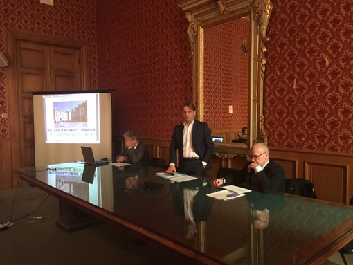 Rigenerazione urbana e recupero dei terreni agricoli, via a una legge regionale. L'assessore Scajola: “Importante il confronto con i comuni” Rigenerazione urbana e recupero dei terreni agricoli, via a una legge regionale. L'assessore Scajola: “Importante il confronto con i comuni”