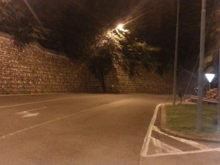 Procedono i lavori per la nuova "rotonda dell'autostrada" a Finale Procedono i lavori per la nuova "rotonda dell'autostrada" a Finale