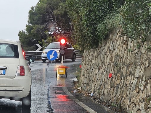Pasqua alle porte, ma sulla via Aurelia resta il semaforo: il sindaco di Alassio Melgrati chiarisce