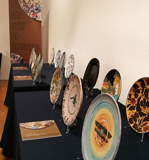 Albissola Marina, presentazione della collezione e del catalogo di maioliche e terrecotte ‘Gli stili di Albisola’