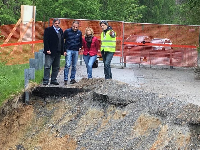 Foto pubblica su Facebook da Angelo Vaccarezza