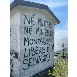 Scritte contro gli alpini sul Beigua. Sindaco Pierfederici: &quot;Atti di vandalismo puro&quot;