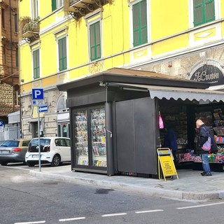 Spostamento dell'edicola, assessore Parodi: "Posizione ottimale, avanti con la riqualificazione. Entro fine giugno Piazza Diaz sarà calpestabile"